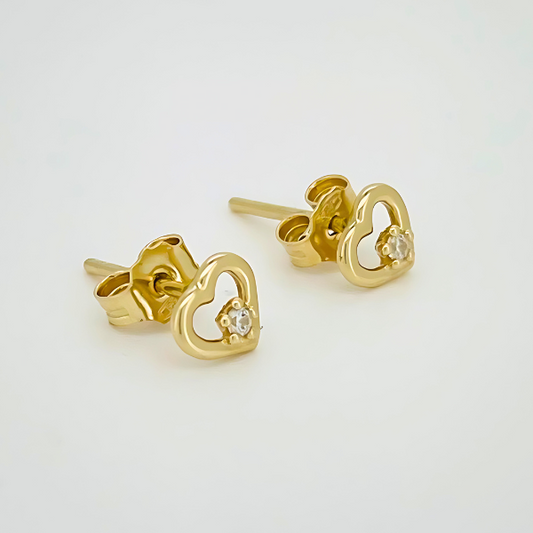 Elegant "Radiance" Heart-Shaped Stud Earrings