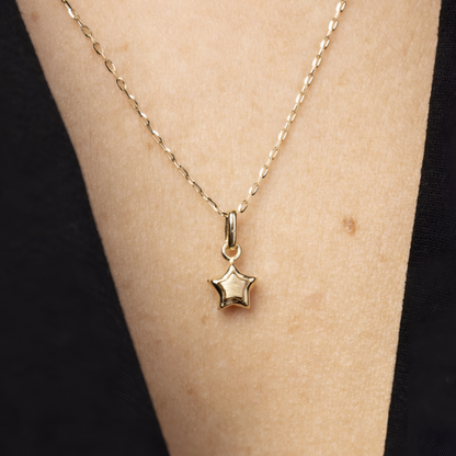 Stella" Star-Shaped Pendant Necklace