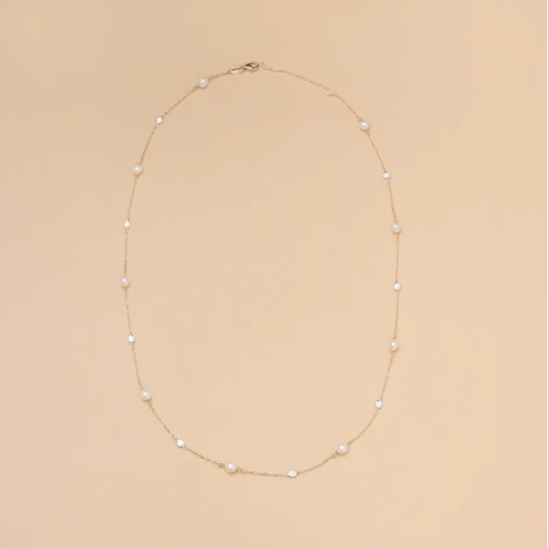 Gold Necklace with Pearls and Cubic Zirconia