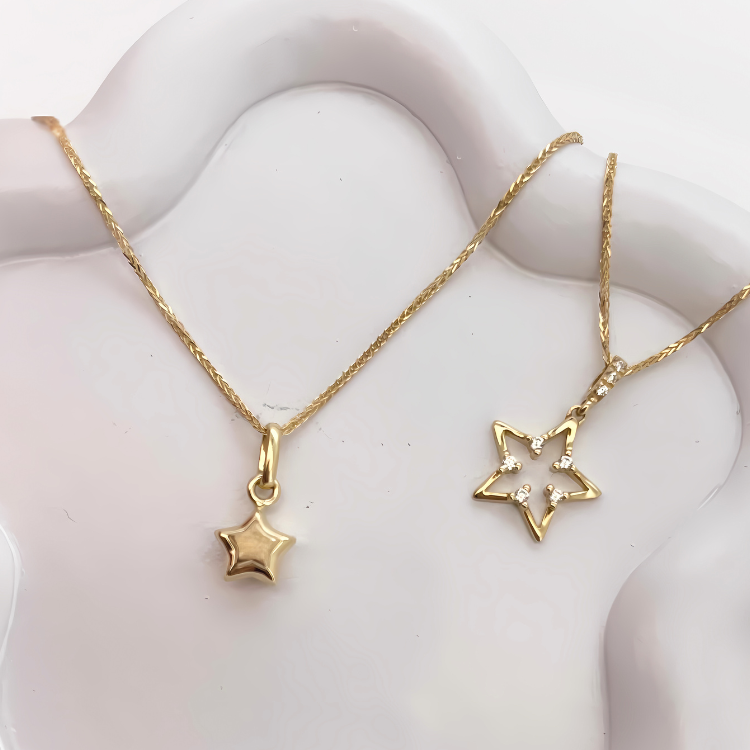 Stella" Star-Shaped Pendant Necklace