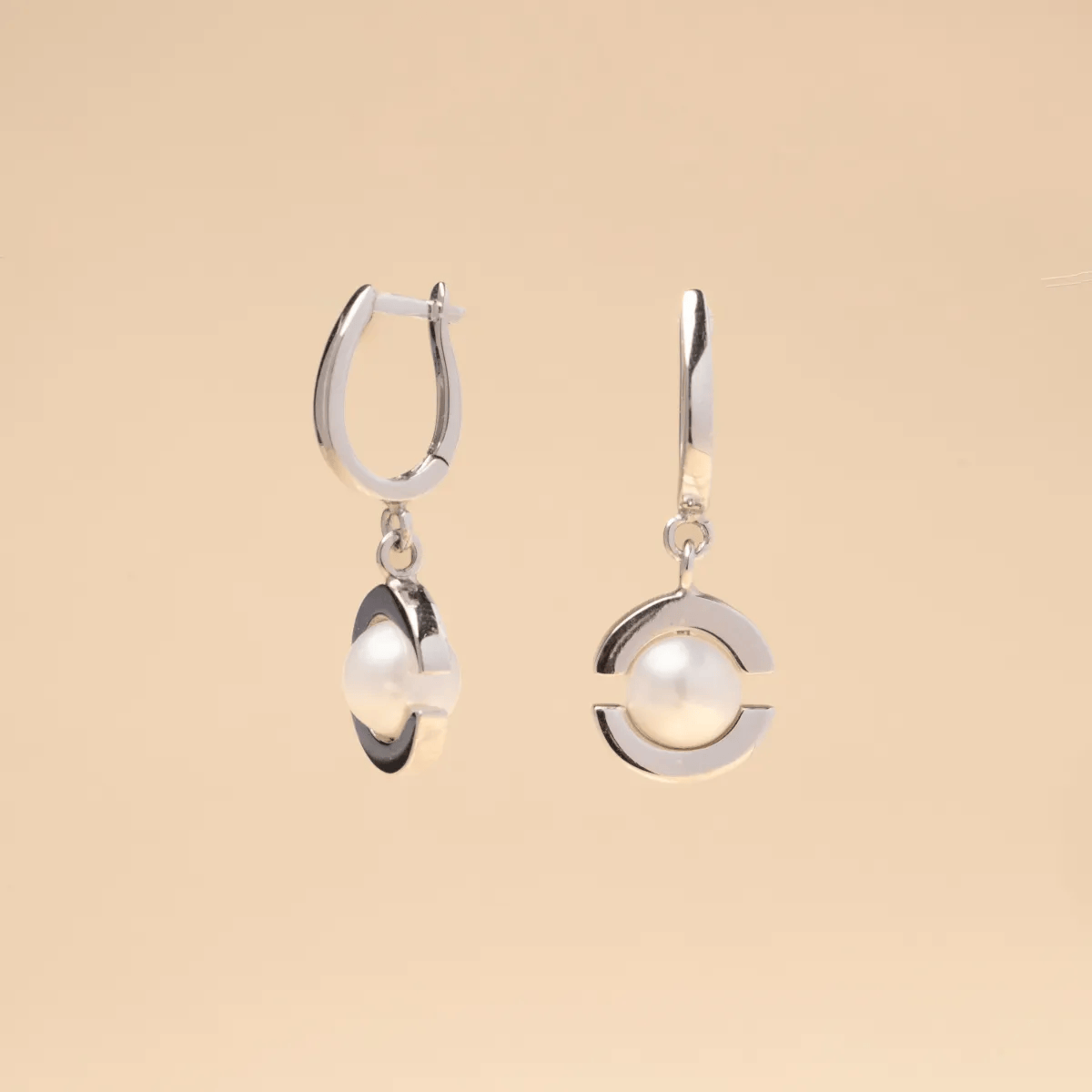 "AURORA" Earrings in Gold with Natural Pearl