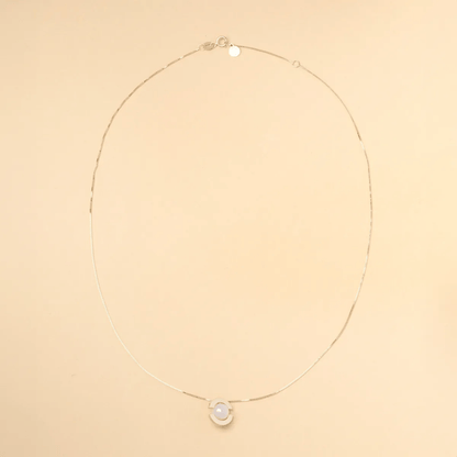 "AURORA" Necklace in Gold with Natural Pearls